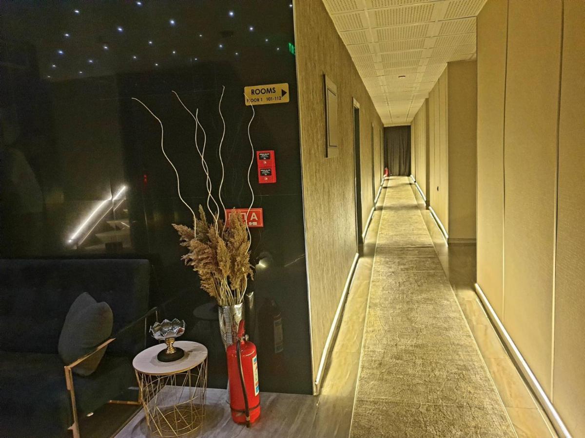International Palace Велес Экстерьер фото