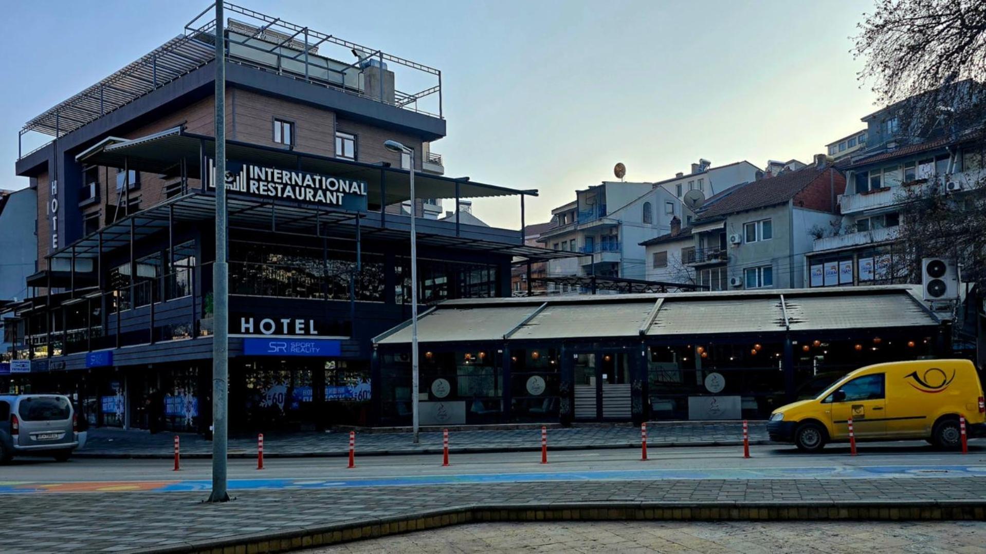 International Palace Велес Экстерьер фото